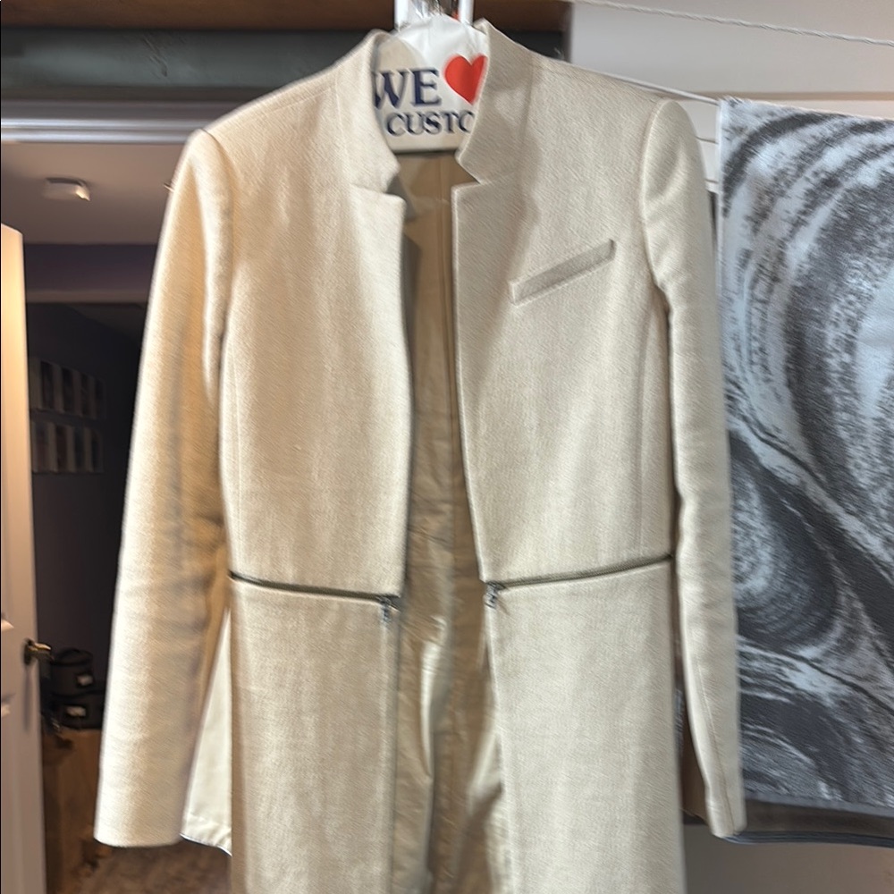 Elegant Cream Women's Jacket